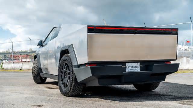 Tesla Cybertruck owner shares honest review after hauling more than 3,000 pounds: 'Out-trucks most trucks'