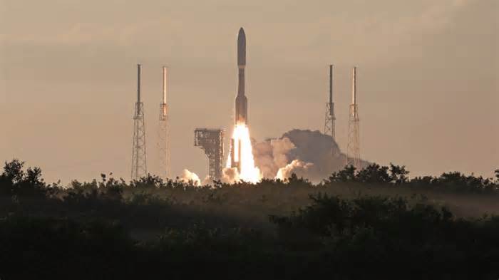 Amazon launches second batch of Kuiper internet satellites, taking on Elon Musk's Starlink