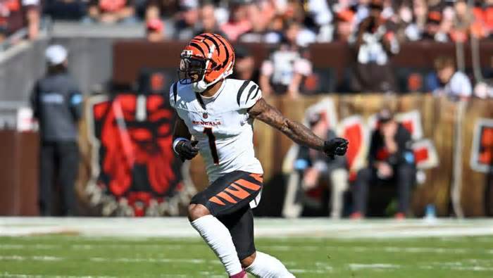 Bengals' Chase has eyes set on breaking own single-season receiving record