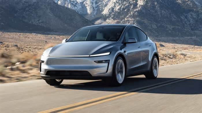 Tesla Model Y refreshed to fight the Porsche Macan EV