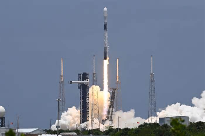 SpaceX launches advanced GPS satellite for Space Force