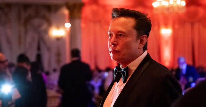 Elon Musk Adds Microsoft to Suit Against OpenAI