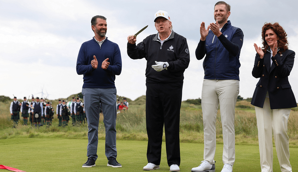 Everything but the 'toupee shop': Reporter bashes predictability of Trump’s library