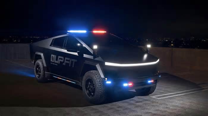 Tesla Cybertruck Joins Irvine PD's Fleet as High-Tech Police Vehicle