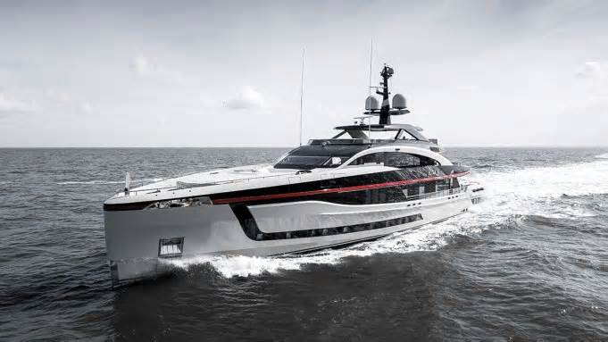 The Best in Marine, From the Azimut ‘Verve’ Dayboat to Heesen ‘Ultra G’ Megayacht