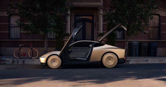 Tesla’s Robotaxis Won’t Be Driving Alone — Humans Will Be Watching