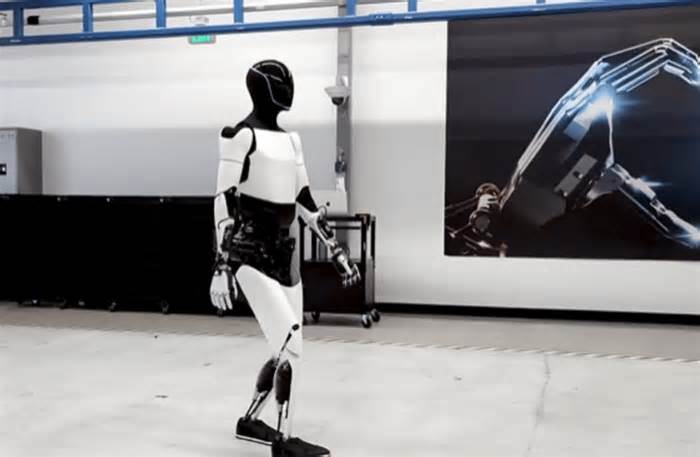 Optimus: A look into Tesla's new humanoid robot