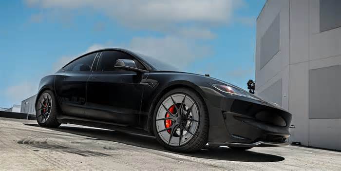 Is There Such a Thing as an 'Indestructible' Wheel? Tesla Owners Can Find Out