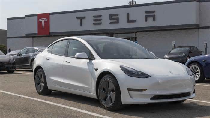 These 20 Used Cars Have the Biggest Price Drops — Guess How Many Are Tesla Models