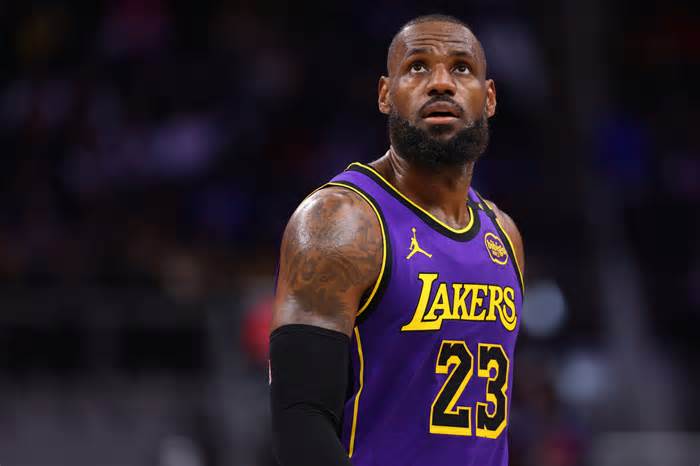 LeBron James Reacts to Donald Trump Beating Kamala Harris in 2024 Presidential Election