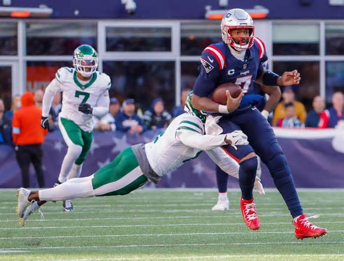 Hope appeared lost for Patriots with Drake Maye concussed, but not for Jacoby Brissett