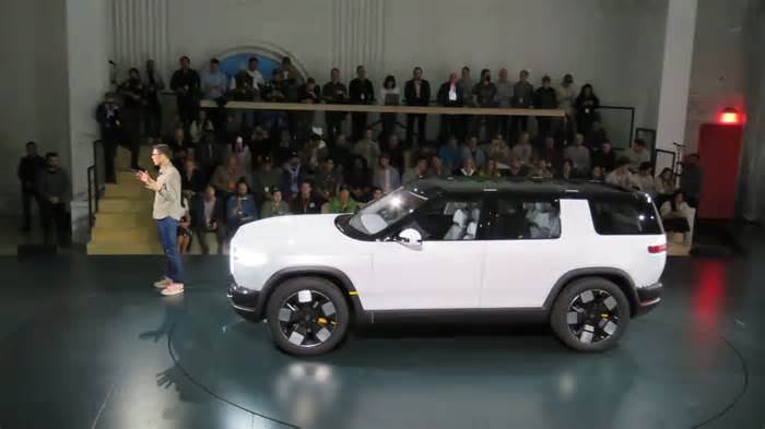 Rivian R2 will get Arizona-made batteries from LG