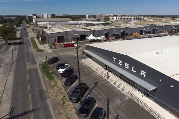 TRAFFIC ALERT: AFD responds to ‘hazardous materials incident’ near Tesla Gigafactory