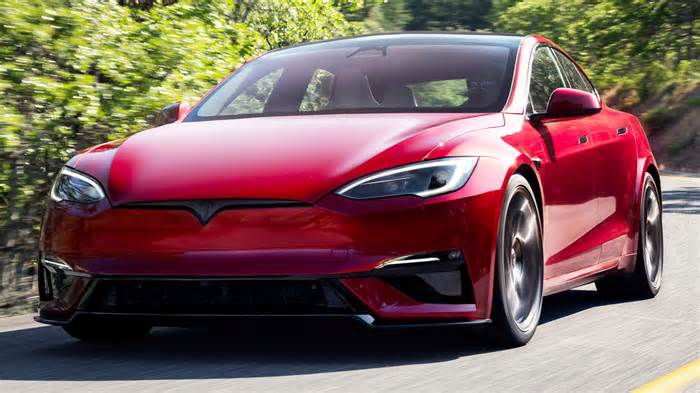 Model S / X Get Small Tweaks And Big Price Hikes