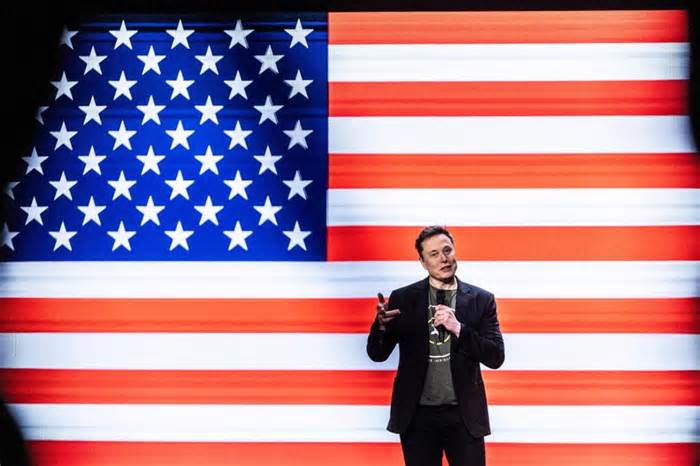 Elon Musk has broken the brains of anti-Trump politicians and commentators