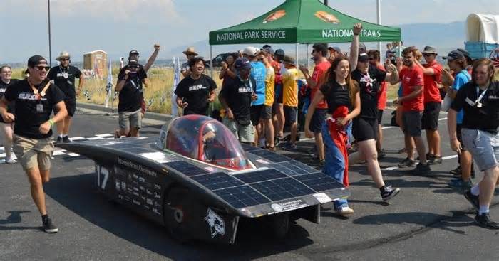 Illinois State solar car team takes third in 2 summer races