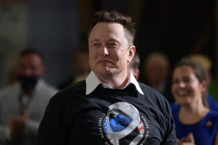 SpaceX CEO Elon Musk Rains Criticism At Wrong Person In His Ongoing Tirade Against FAA