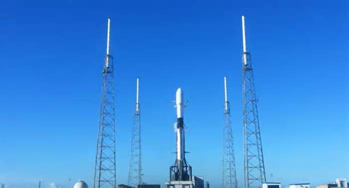 SpaceX queues up Monday afternoon launch from Cape Canaveral