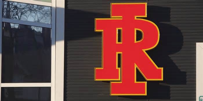 Rock Island-Milan School Board unanimously approves weapon detectors