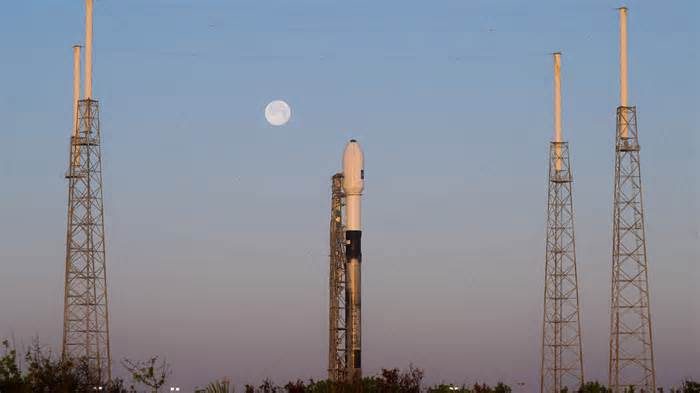 SpaceX set to launch Falcon 9 rocket Tuesday