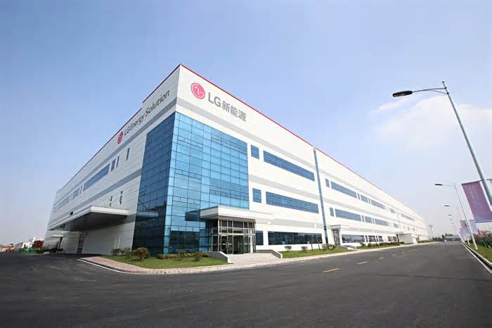 LG Energy Solution Secures $4.3 Billion Global LFP Battery Supply Deal