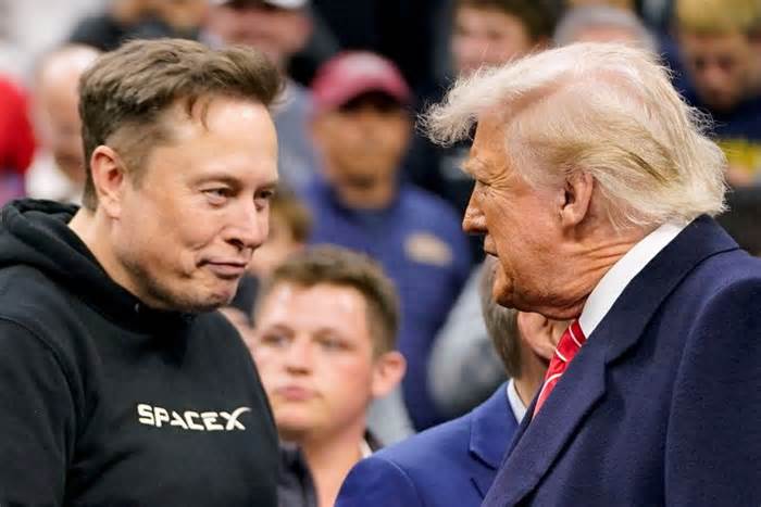 Trump’s Golden Dome project eyeing Amazon’s Project Kuiper over SpaceX