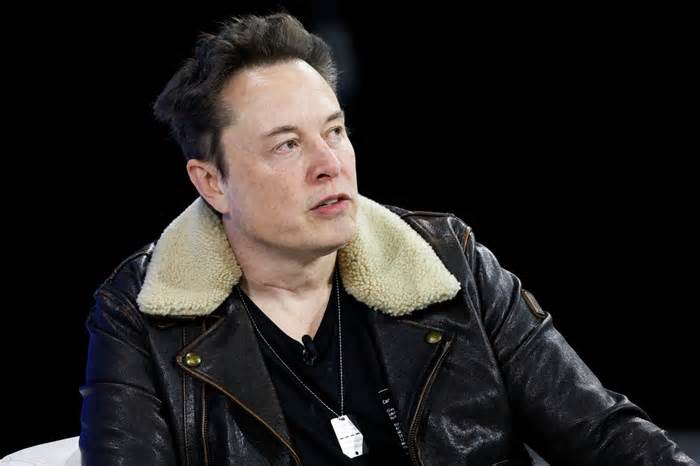 SEC Planning Sanctions Against Elon Musk After Missed Testimony In Twitter Probe