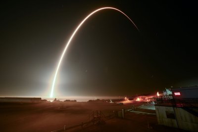 SpaceX marks Florida's 100th orbital launch of 2025 with Starlink mission