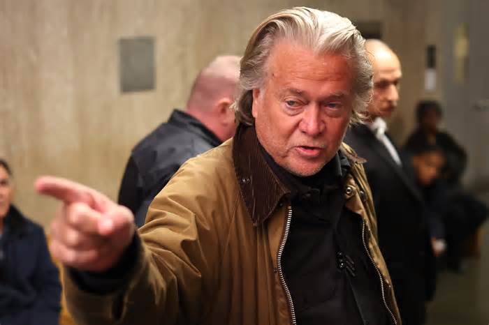 Steve Bannon Rips Elon Musk's 'Out of Control' Stargate Comments