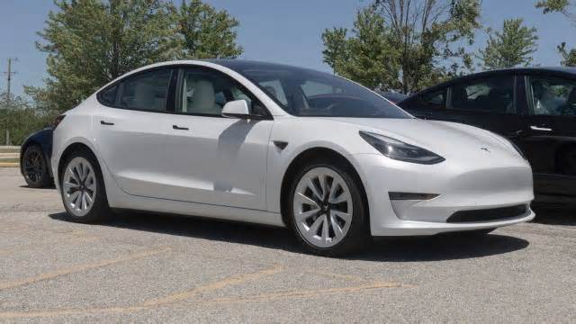 City officials vote to spend over $5 million on Tesla cars for use by city employees — here's why