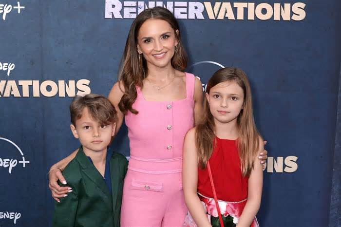 Meet Rachael Leigh Cook's 2 Kids! All About Charlotte and Theodore