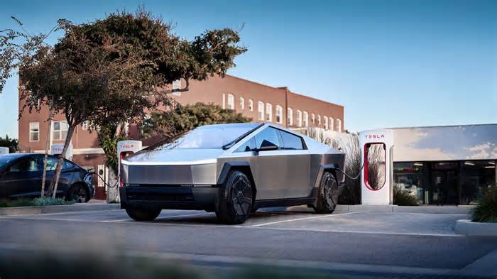 The Cybertruck Now Comes With The Best Perk A Tesla Owner Could Want