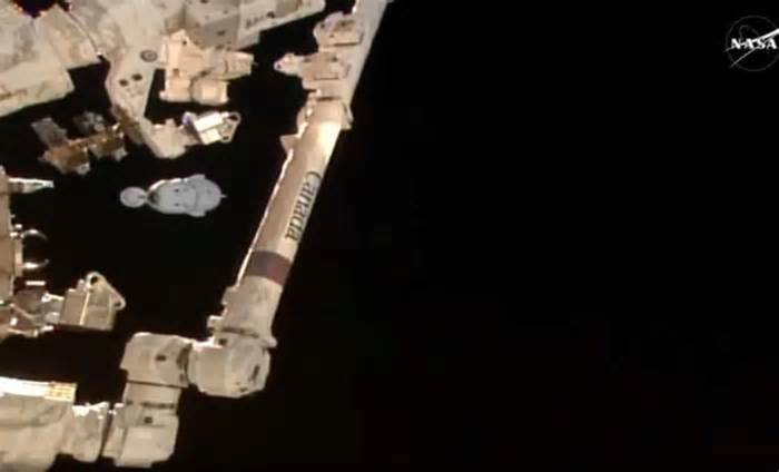 SpaceX Crew-8 Departs ISS After Weather Delays, Prepares for Splashdown