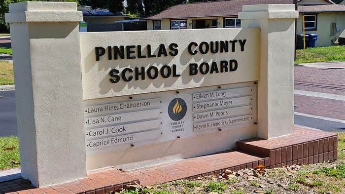 7 candidates qualify in races that could flip Pinellas school board