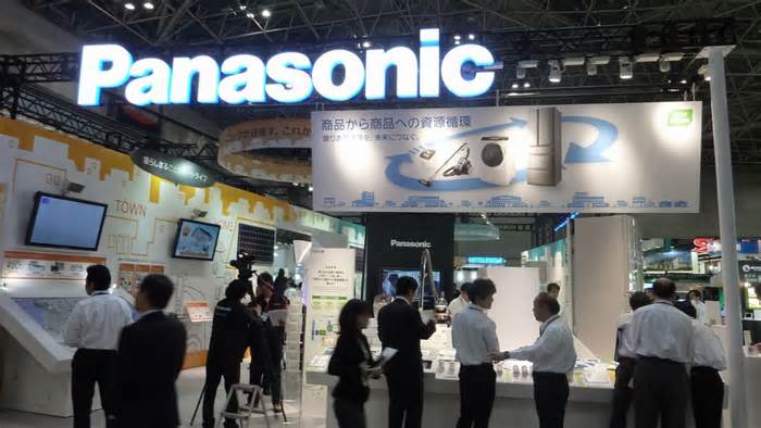 Panasonic Delays Kansas EV Battery Plant Ramp-Up Amid Tesla Sales Slump