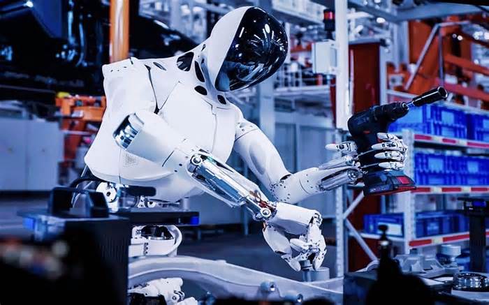 Xpeng Takes on Tesla with New Iron Humanoid Robot