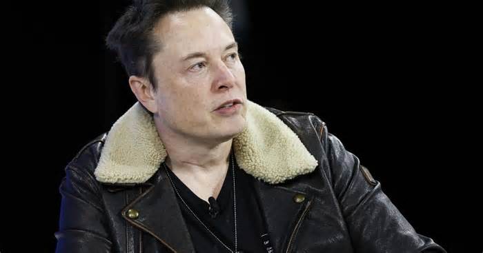 Cleveland pension fund files suit against Elon Musk