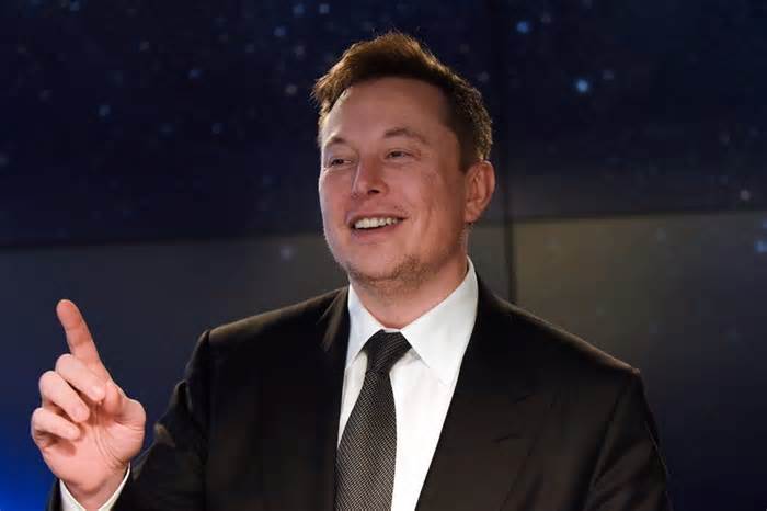 Elon Musk’s wealth soars by $33.5B after Tesla rally – will he become world’s first trillionaire?