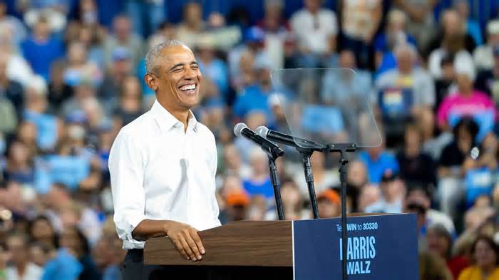 Barack Obama knocks Donald Trump for phony masculinity, urges men to back Kamala Harris