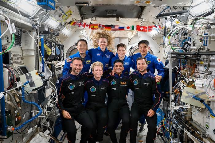 Shubhanshu Shukla Return: SpaceX Confirms Splashdown; PM Modi Welcomes Astronaut