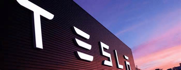 Breaking News For Stocks: Tesla Layoff, AMD Revenue, And More