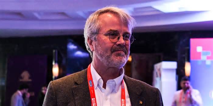 Tesla cofounder's advice to managers facing ultimatums from their engineers? 'March them to the door'