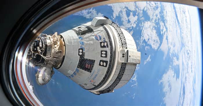 NASA weighs Boeing vs. SpaceX choice in bringing back Starliner astronauts