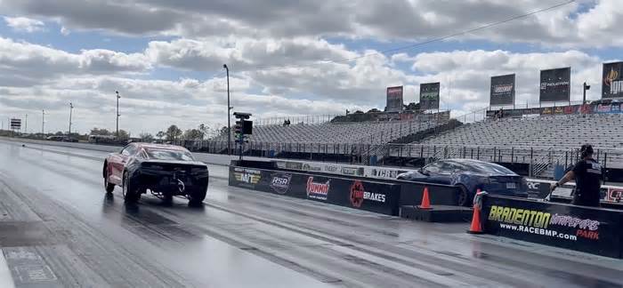 Chevy Camaro COPO Battles the Tesla Model S Plaid, One of Them Should Have Stayed at Home