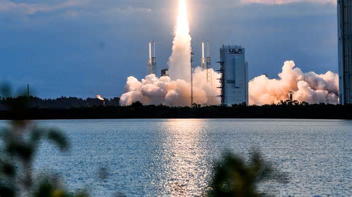 ULA Vulcan rocket soars on second-ever flight; crews looking into solid rocket booster issue