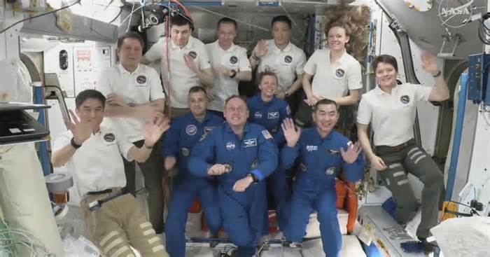 SpaceX delivers four astronauts to the International Space Station just 15 hours after launch