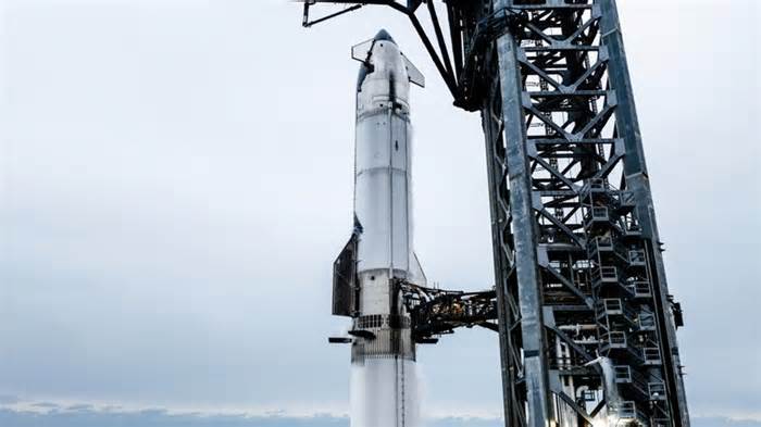 Starship launch - live: SpaceX performs crucial test of Musk’s Mars ambitions