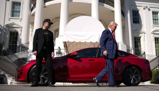 Tesla Discontinuing Flagship Model S & Model X EVs To Build Robots