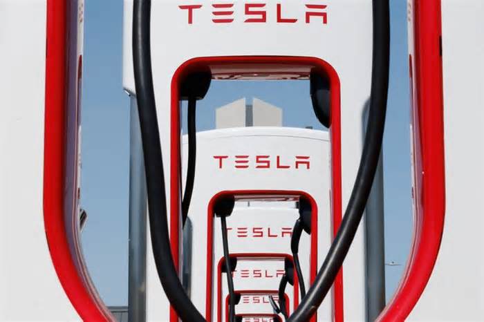 Tesla's quarterly results: what are investors and fans looking for?