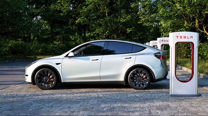 This Is The Best Look Yet At The Tesla Model Y Juniper